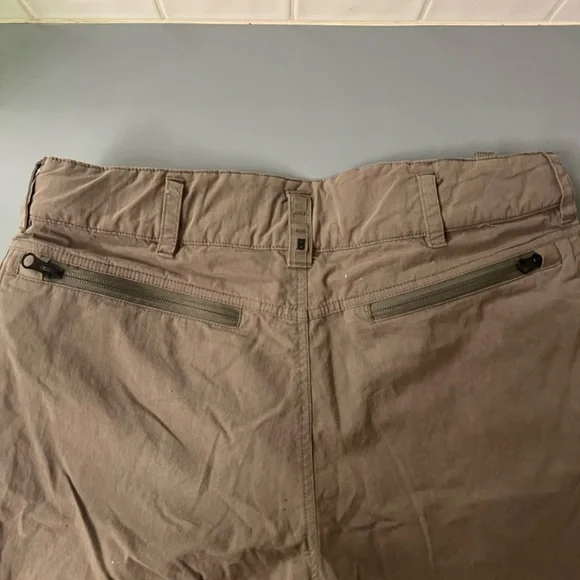 Green Cargo Pants with Washed Cotton Blend - Picture 6 of 7